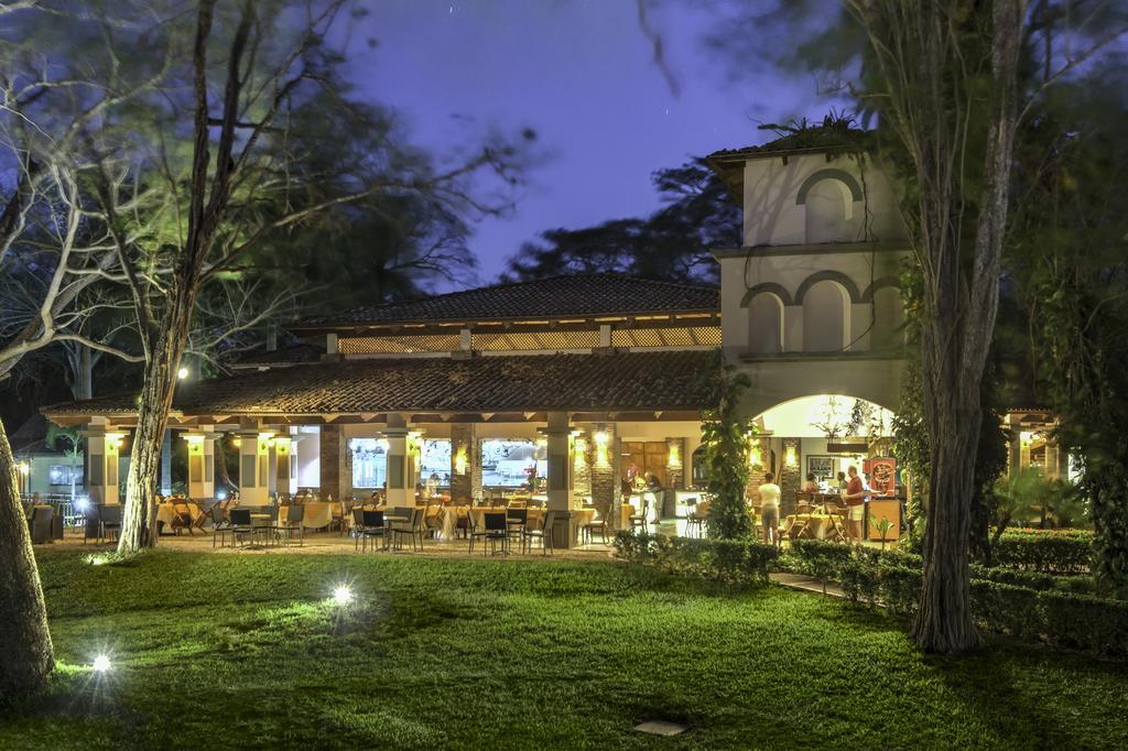 Hotel Cc Front Papagayo
