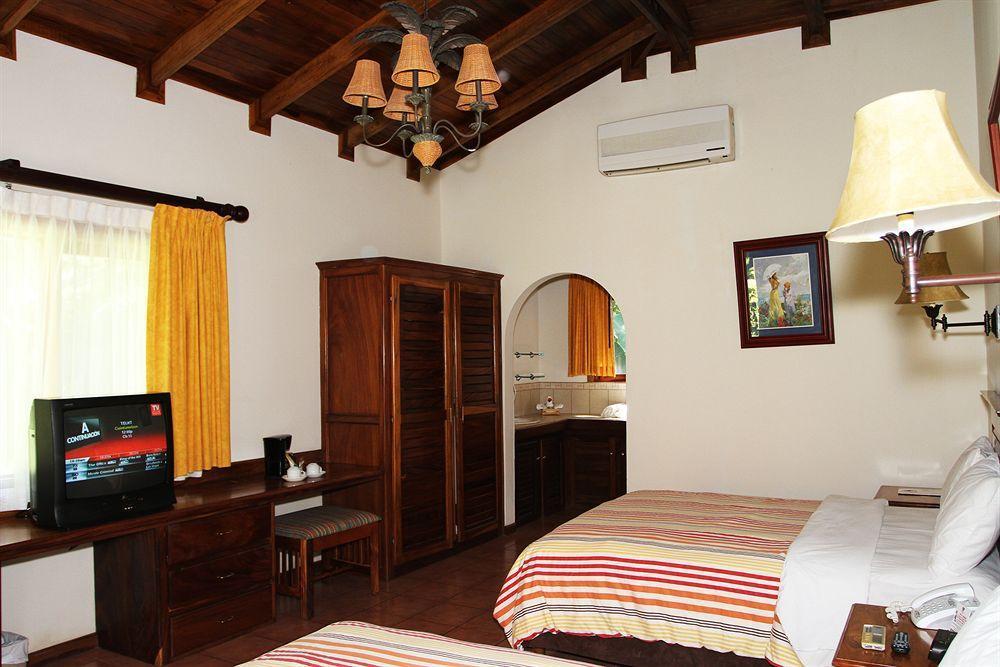 Hotel Cc Front Papagayo Culebra
