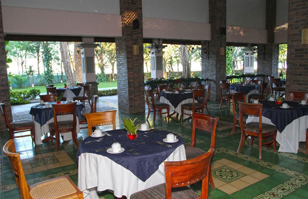 Cc Front Papagayo